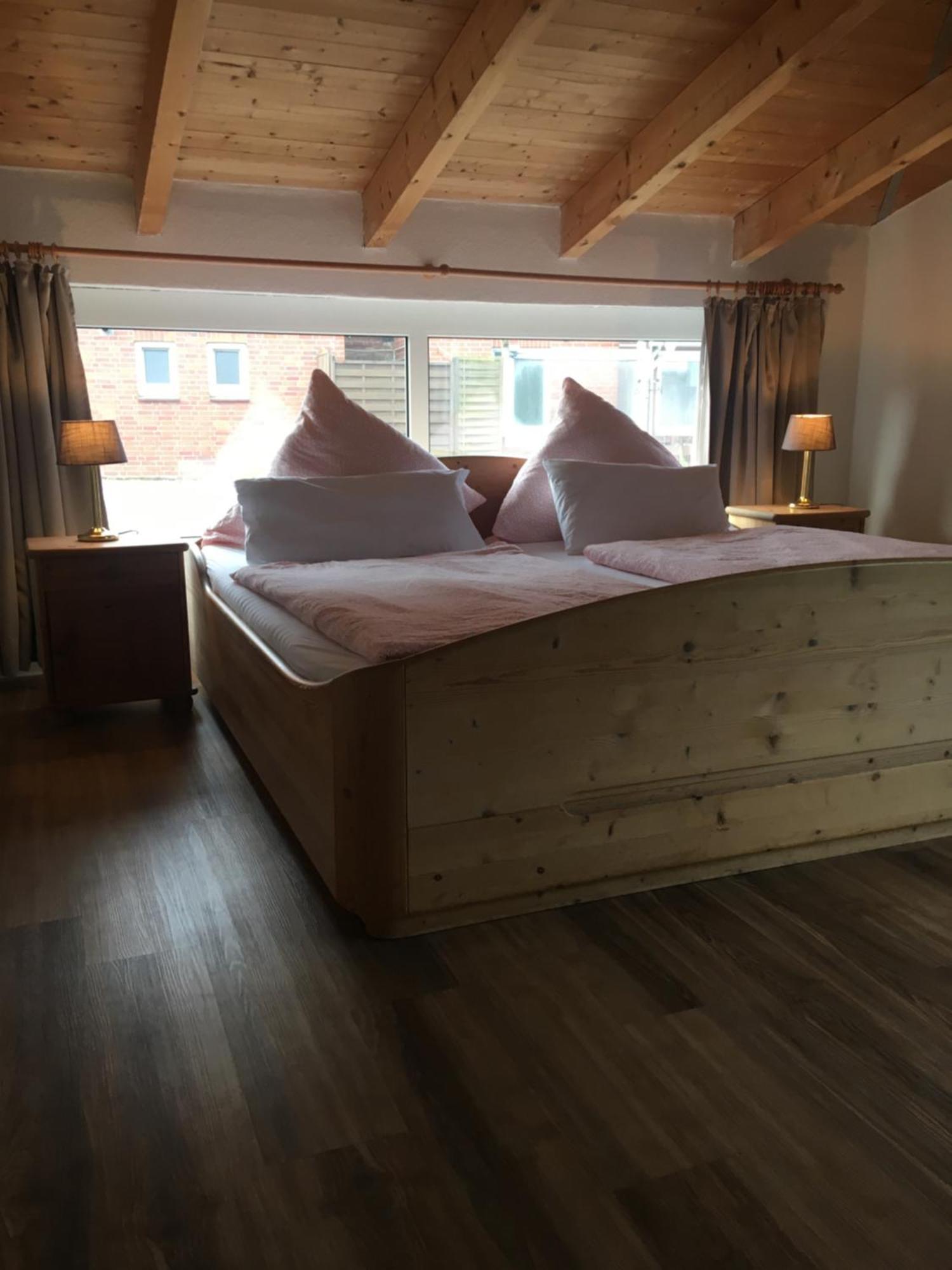 Gaestehaus Zur Linde Otterndorf Luaran gambar